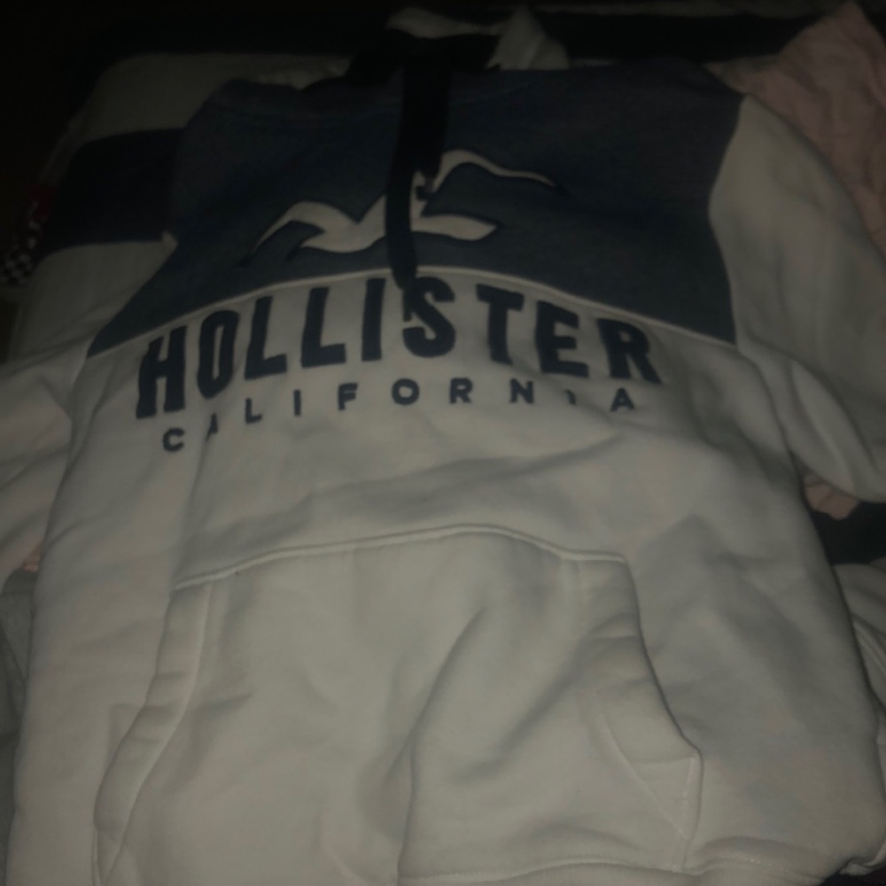 Holliday sweater XS